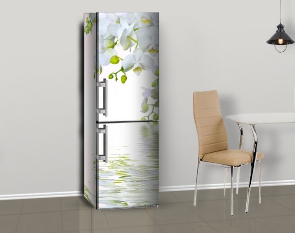 Обклеить холодильник самоклеющейся пленкой