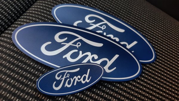 Черные шильдики на Форд эксплорер