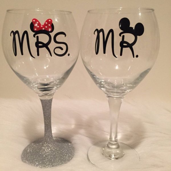 Наклейки на бокалы