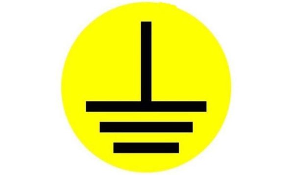 Знак заземление наклейка 20х20мм