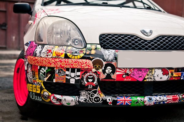 Стикеры на машину