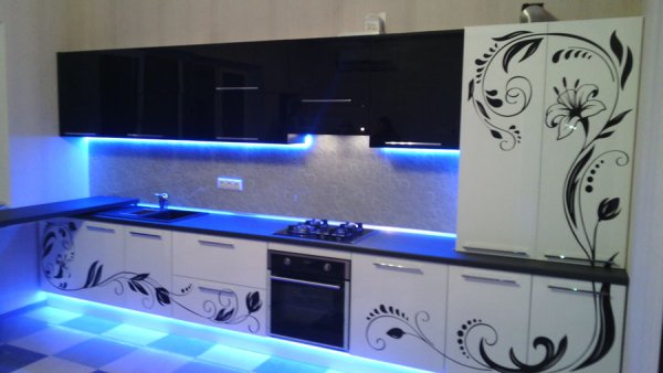 Узоры на кухонном гарнитуре