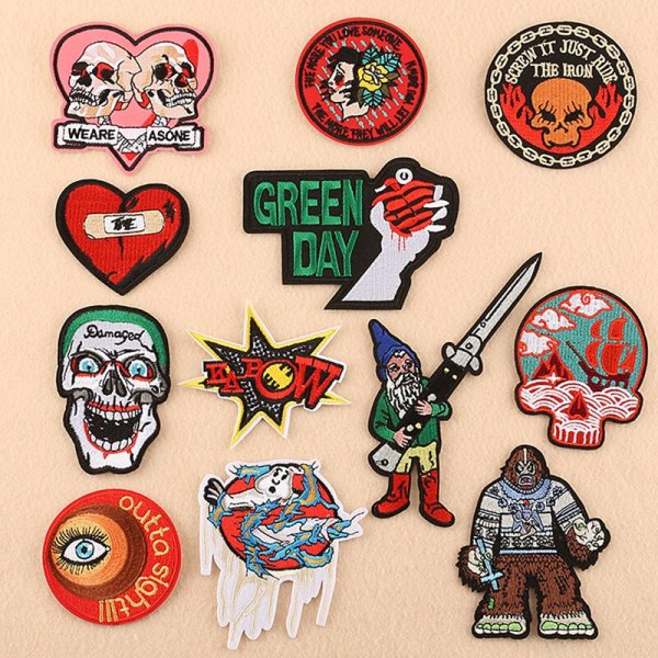 Заплатки наклейки на одежду