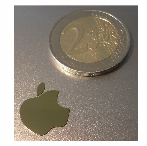 Металлическая наклейка Apple