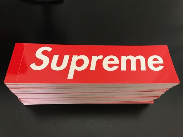 Наклейки Суприм