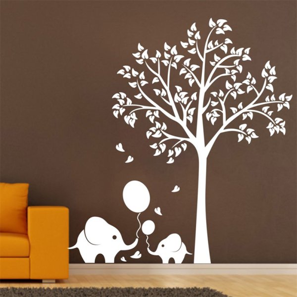 Интерьерное дерево на стене