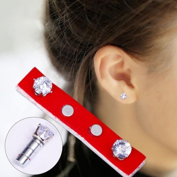 Наклейка для ушей цена