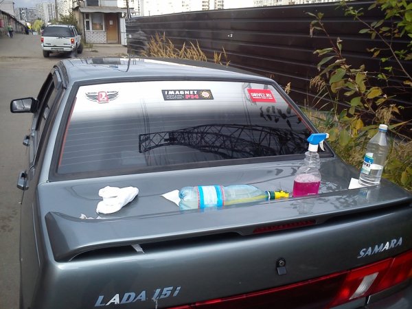 Наклейка на заднее стекло ВАЗ 2115