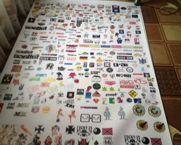 Наклейки для игрушечных машин