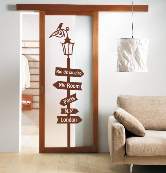 Надписи на входную дверь