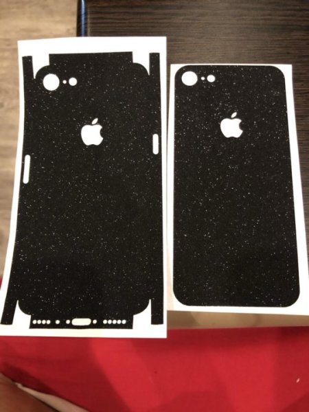 Наклейка на iphone 7