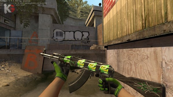 Наклейка медведь