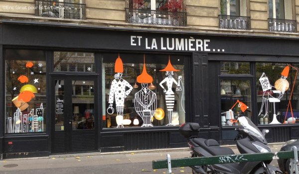 Наклейки на окна ресторана