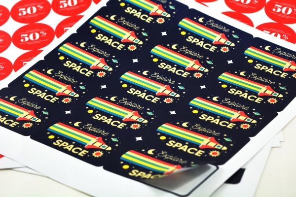 Стикеры наклейки квадратные