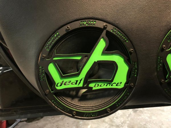 Логотип деф бонс апокалипсис