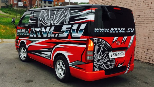 Техничка для автоспорта фургон