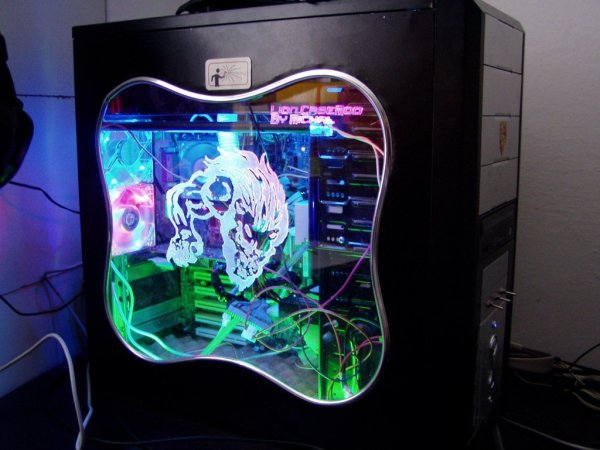 Неоновый системный блок