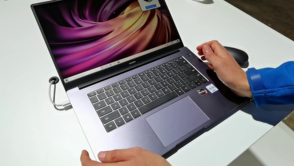 Huawei MATEBOOK D 14 И Huawei MATEBOOK D 15