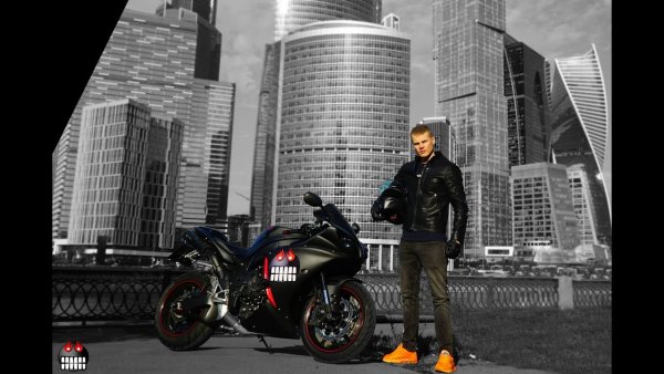 Саша мотоблоггер