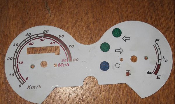 Наклейка 60 км ч на спидометр скутера Honda lead 110