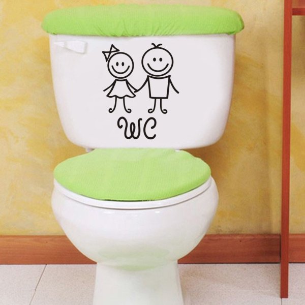 Муха на унитазе