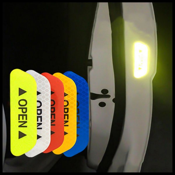 Светоотражатели на двери авто