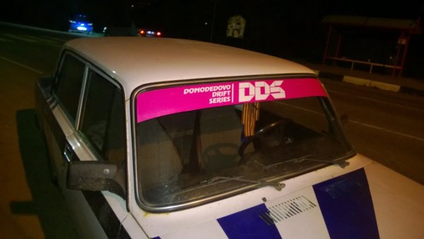 Полоса на лобовое ВАЗ 2107