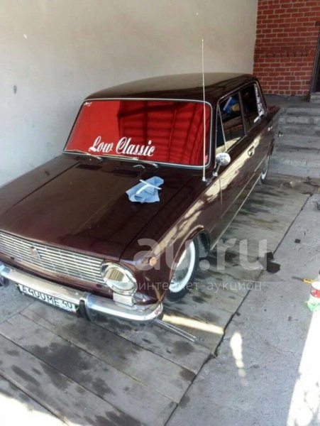 Наклейки на лобовое стекло ВАЗ 2107