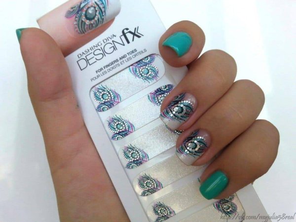 Наклейки на ногти под гель