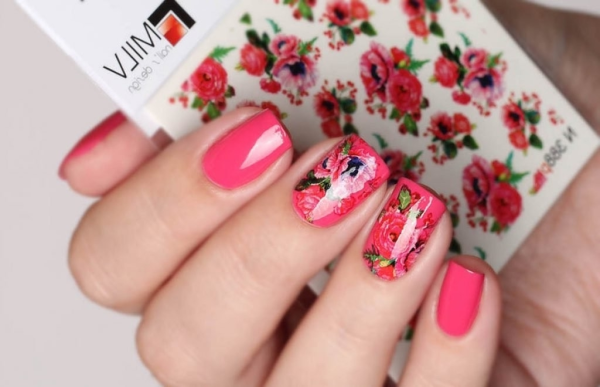 Маникюр со слайдерами