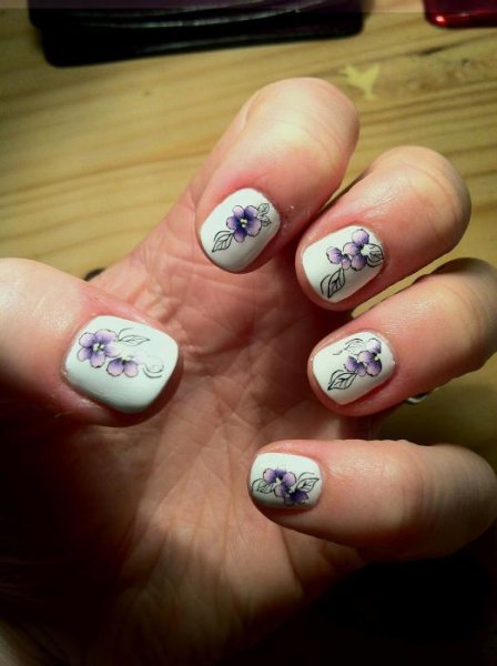 Шеллак с наклейками