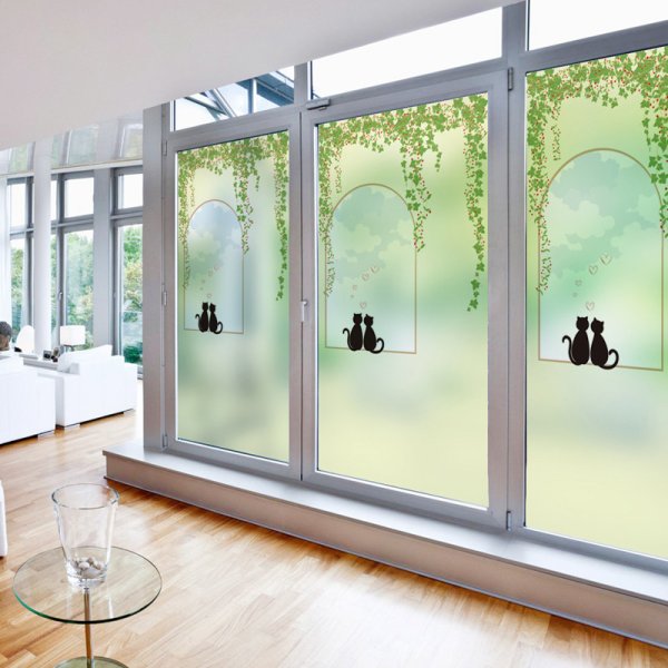 Плёнка на окна декоративная