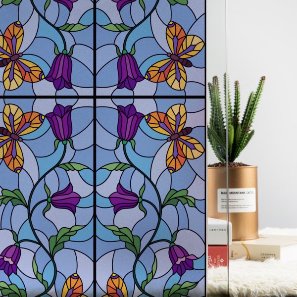 Плёнка для стёкол в квартире декоративная