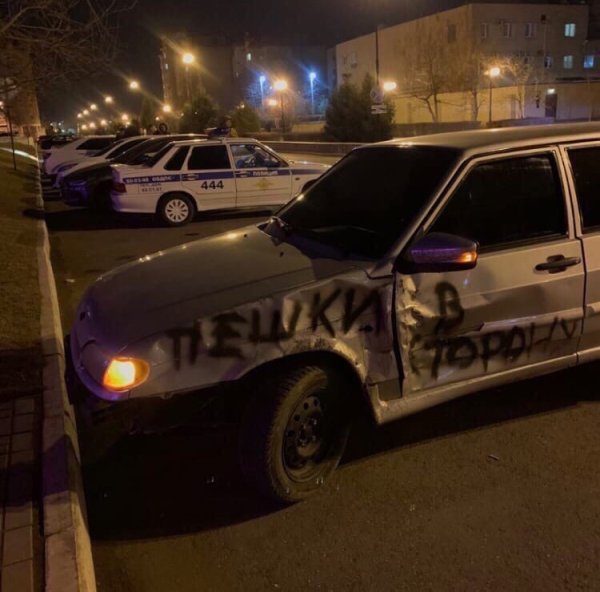 Ты наивно предлагаешь мне лекарства от обид но я не ранен я убит