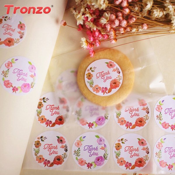 Круглые наклейки