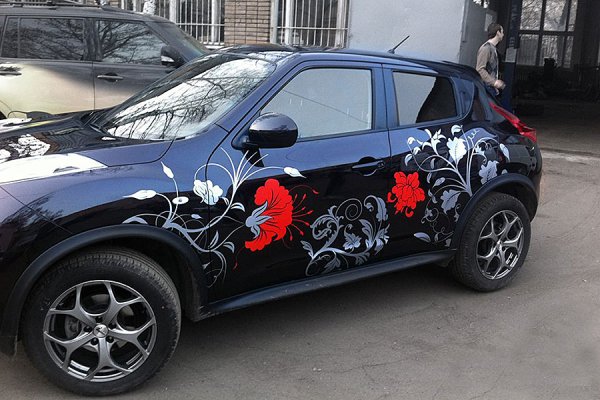 Плоттерная резка на автомобиль