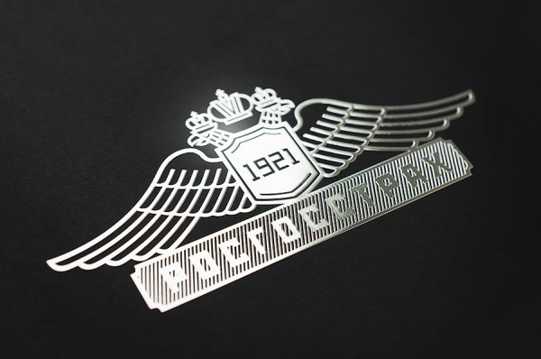 Металлические наклейки