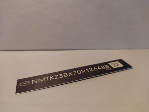 Шильды вин наклейки таблички