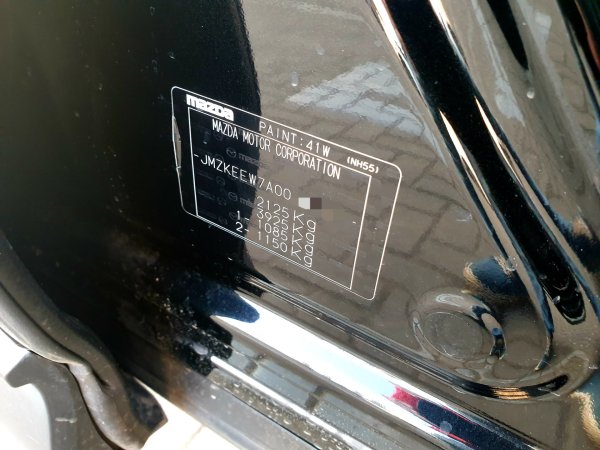 Mazda CX 5 VIN табличка