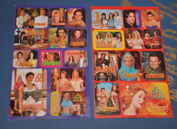 Наклейки с зачарованными