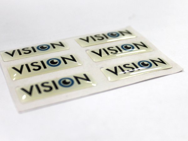 Шильдики из смолы