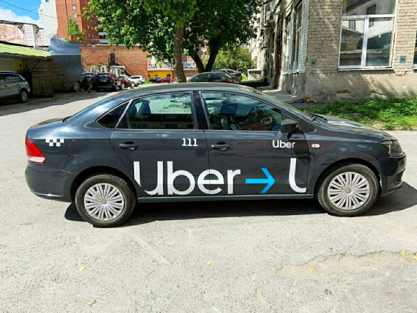 Uber наклейки