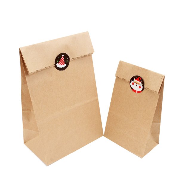 Крафтовый пакет с конфетами