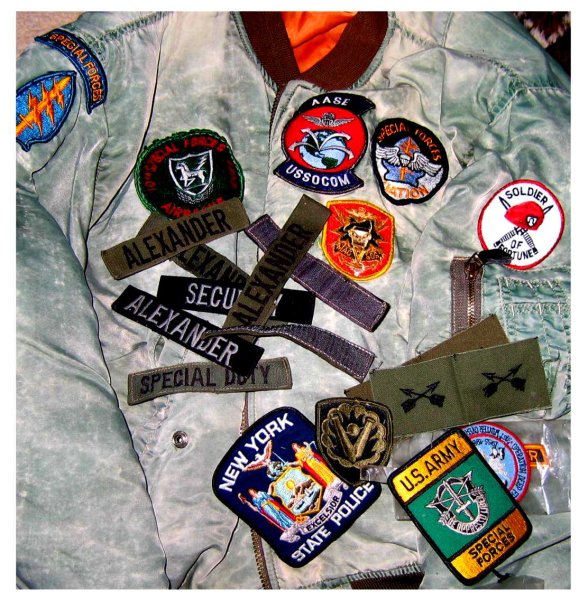 Как расшить пуховик чтобы было красиво и модно