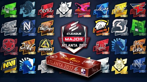 Наклейка охотник КС го lurker