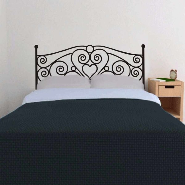 Наклейки над кроватью