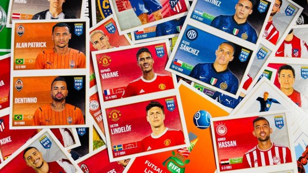 Panini FIFA 365: 2019-2020 наклейки