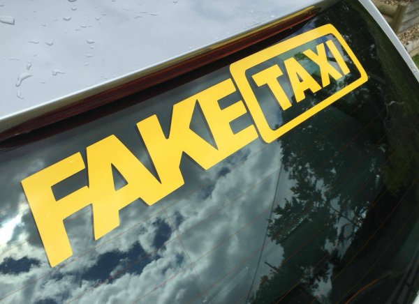 Fake Taxi логотип