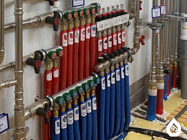 Сантехника гребенка Рехау