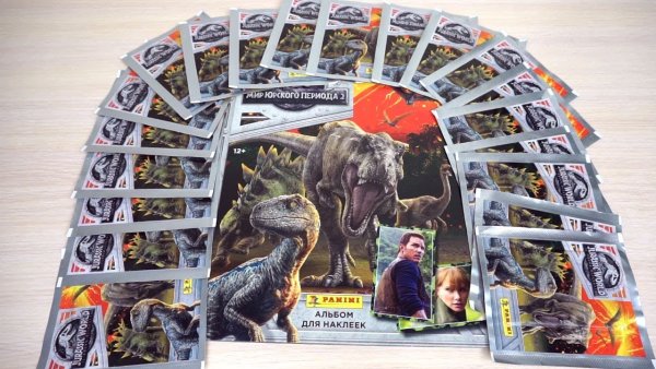 Panini наклейки Jurassic World